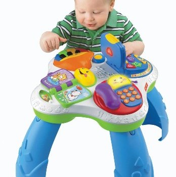 Fisher-Price Laugh and Learn Fun with Friends Musical Table image