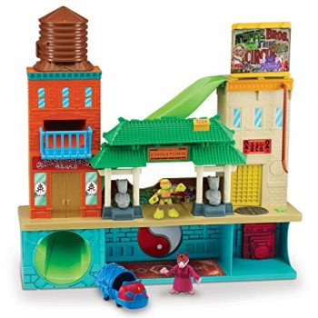 Teenage Mutant Ninja Turtles Pre-Cool Half Shell Heroes Sewer Lair Playset with Michelangelo and Splinter Figures image