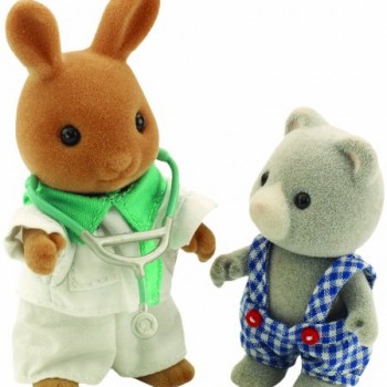 Sylvanian Families Paramedic and Patient image